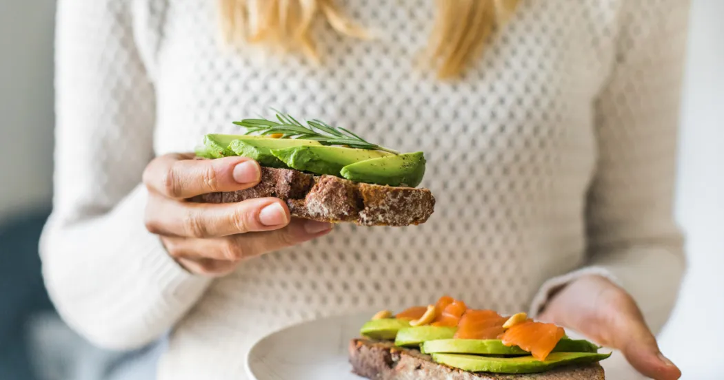 Guide to intermittent fasting and hypothyroidism management for thyroid health