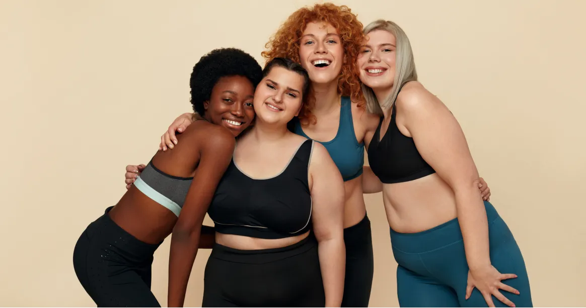 Friends celebrating healthy lifestyle choices with low-carb intermittent fasting listening to body signals and making gradual changes